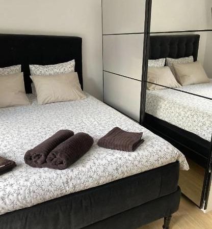 Apartmán Louise Brusel Exteriér fotografie